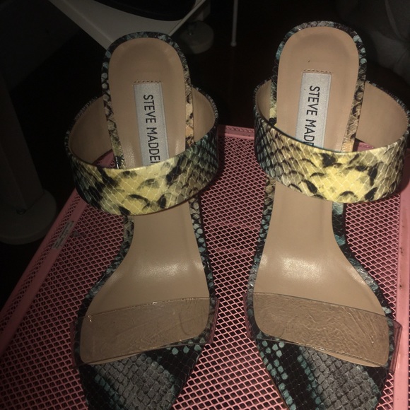 Steve Madden AMAZING, DOPE HEELS💘 NEVER WORN - Picture 2 of 4